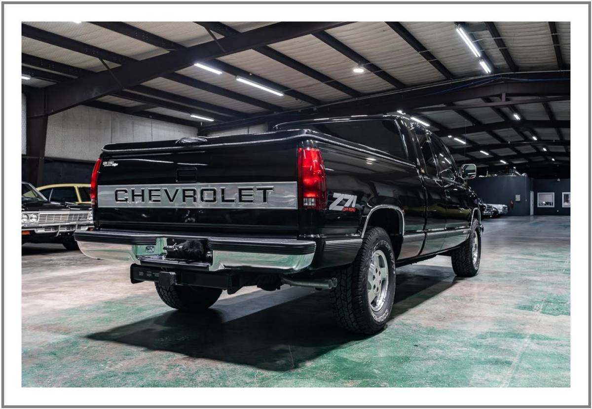 Chevrolet-K1500-4x4-extended-cab-1993-black-5