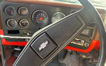 Chevrolet-K20-1975-orange-4