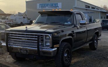 Chevrolet-K20-diesel-1986-black-2