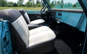 Chevrolet-K5-Blazer-1971-Classic-Car-24