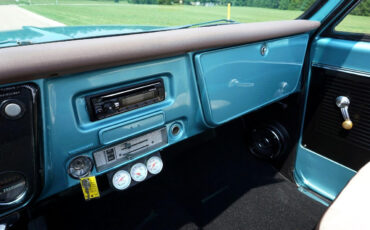 Chevrolet-K5-Blazer-1971-Classic-Car-28