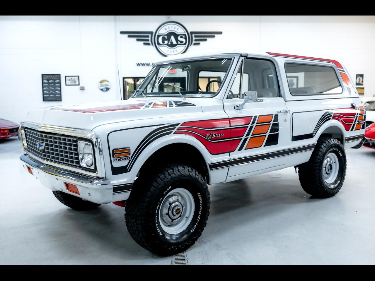 Chevrolet-K5-Blazer-1972-SUV-11
