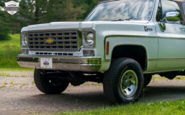 Chevrolet-K5-Blazer-1976-23