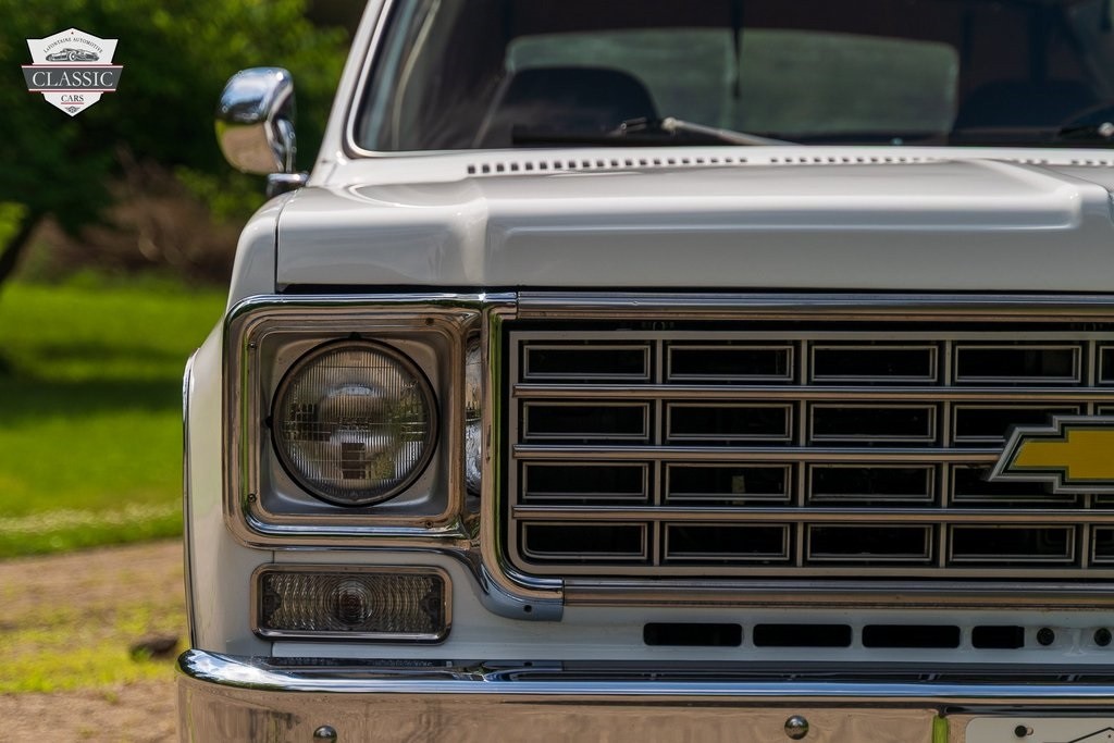Chevrolet-K5-Blazer-1976-25