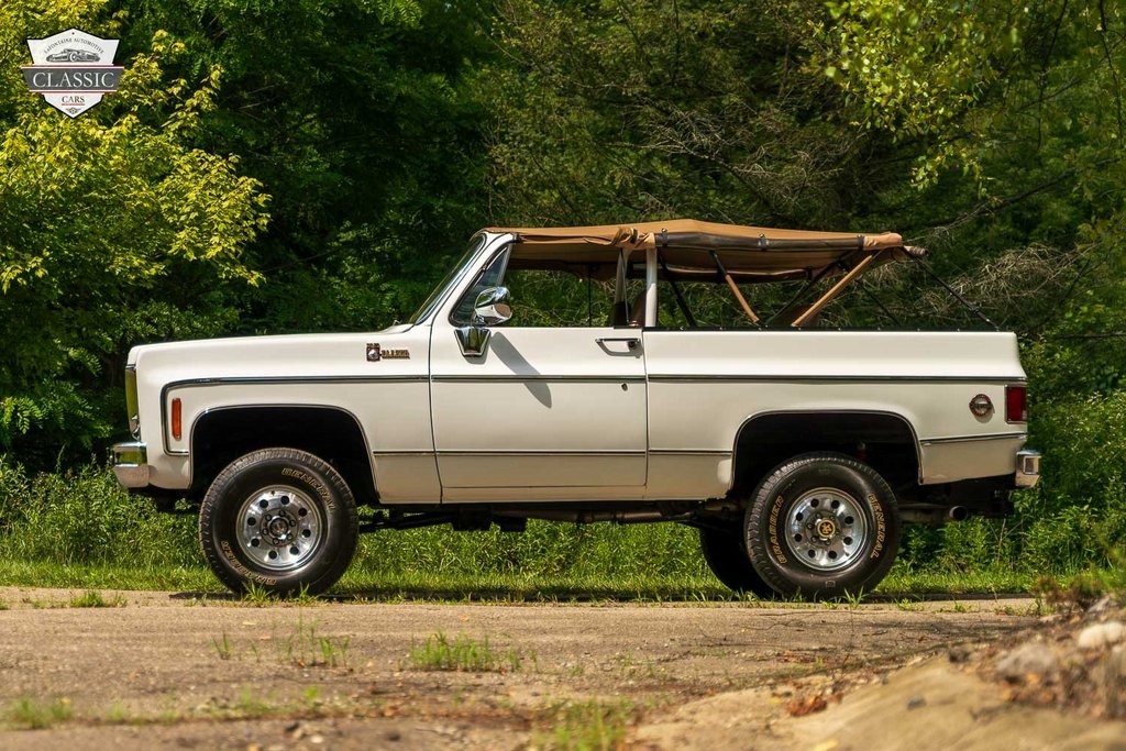 Chevrolet-K5-Blazer-1976-5