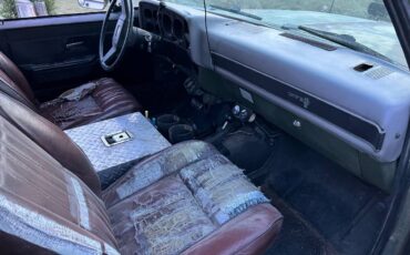 Chevrolet-K5-blazer-diesel-1986-green-11