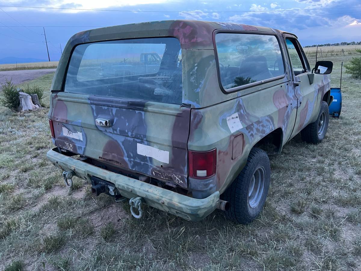 Chevrolet-K5-blazer-diesel-1986-green-3