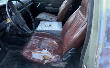 Chevrolet-K5-blazer-diesel-1986-green-5