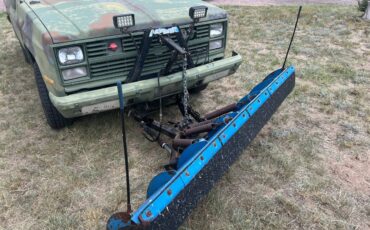 Chevrolet-K5-blazer-diesel-1986-green-6