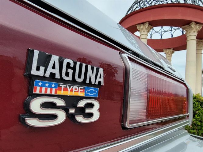 Chevrolet-Laguna-1976-2