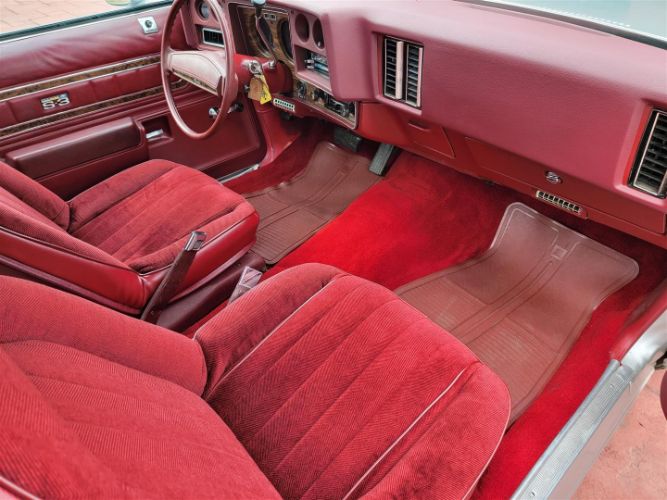 Chevrolet-Laguna-1976-21