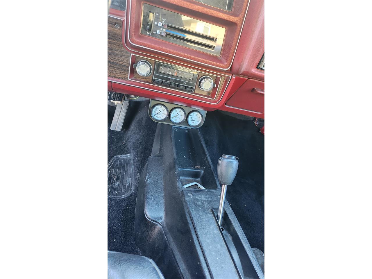 Chevrolet-Laguna-s3-1975-WhiteRed-RedBlack-12