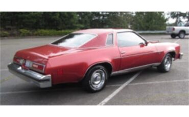 Chevrolet-Laguna-s3-1975-WhiteRed-RedBlack-5