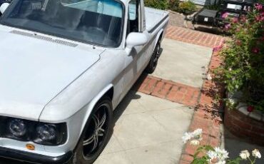 Chevrolet-Luv-1975-Gray-4