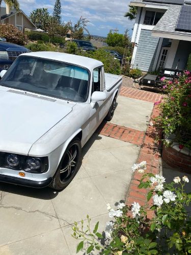 Chevrolet-Luv-1975-Gray-4