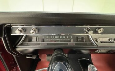 Chevrolet-Malibu-1966-Madeira-Maroon-White-37