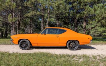 Chevrolet-Malibu-1969-Orange-1