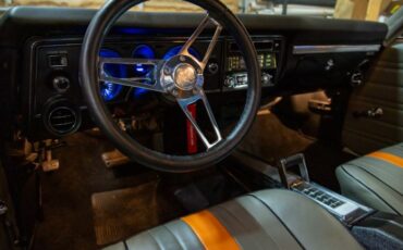 Chevrolet-Malibu-1969-Orange-22