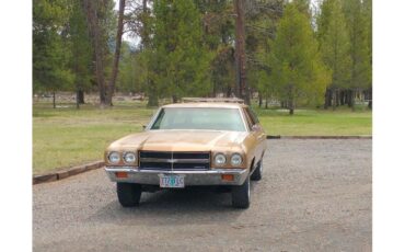 Chevrolet-Malibu-1970-Gold-Black-2