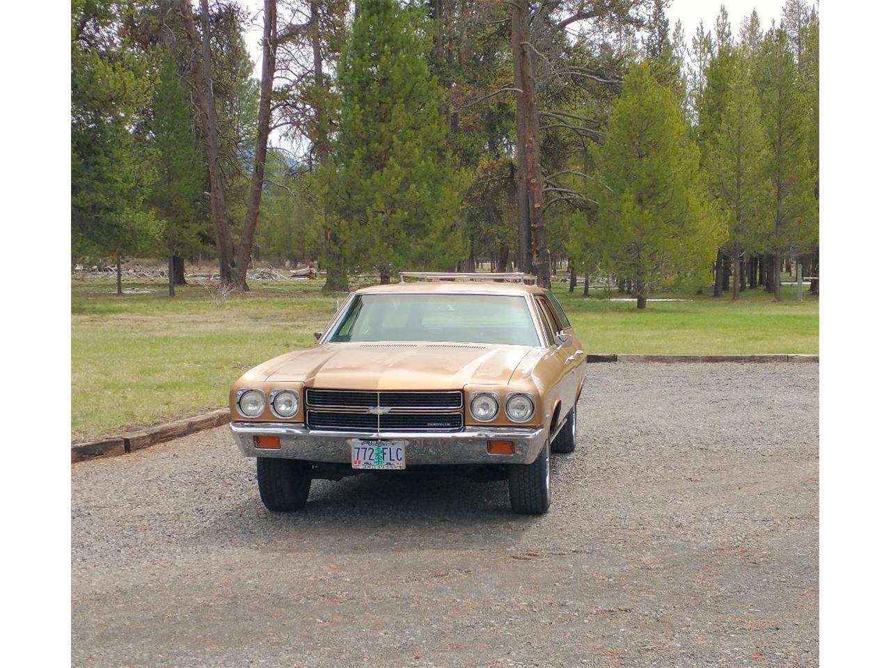 Chevrolet-Malibu-1970-Gold-Black-2