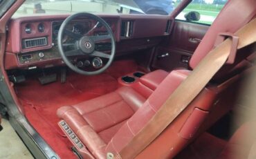Chevrolet-Malibu-1975-14