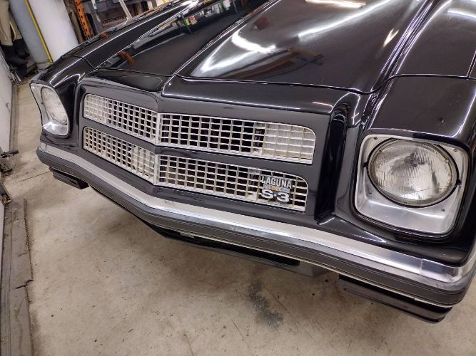 Chevrolet-Malibu-1975-23