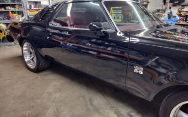 Chevrolet-Malibu-1975-9