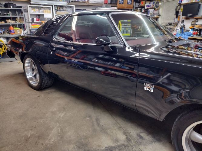 Chevrolet-Malibu-1975-9