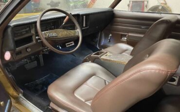 Chevrolet-Malibu-1977-Custom-Custom-Leather-8