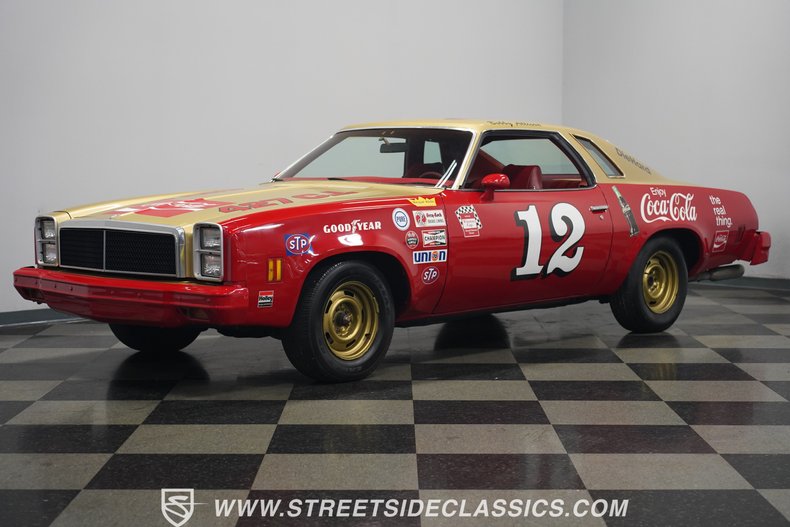 Chevrolet-Malibu-1977-Red-Red-33