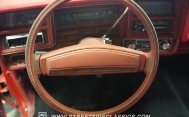 Chevrolet-Malibu-1977-Red-Red-42