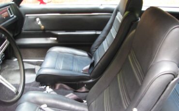Chevrolet-Malibu-1981-red-4