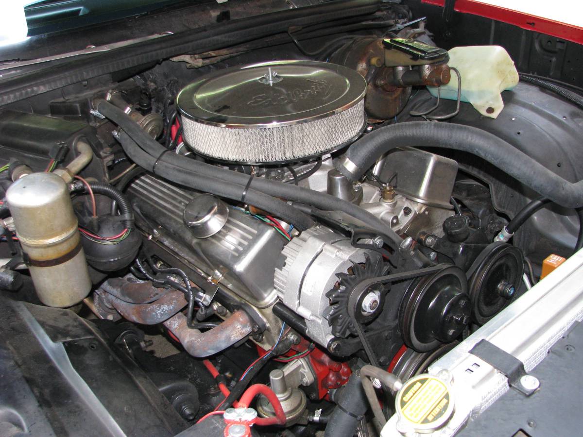 Chevrolet-Malibu-1981-red-6