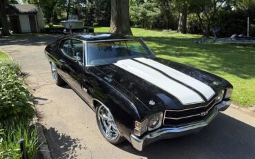 Chevrolet-Malibu-classic-1971-Black-Black-4