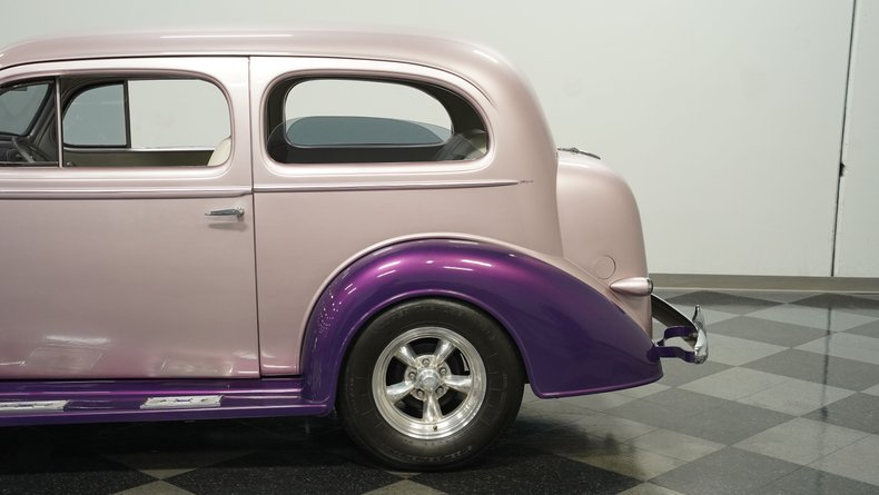 Chevrolet-Master-1936-Mauve-White-26