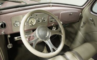 Chevrolet-Master-1936-Mauve-White-37
