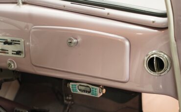 Chevrolet-Master-1936-Mauve-White-48
