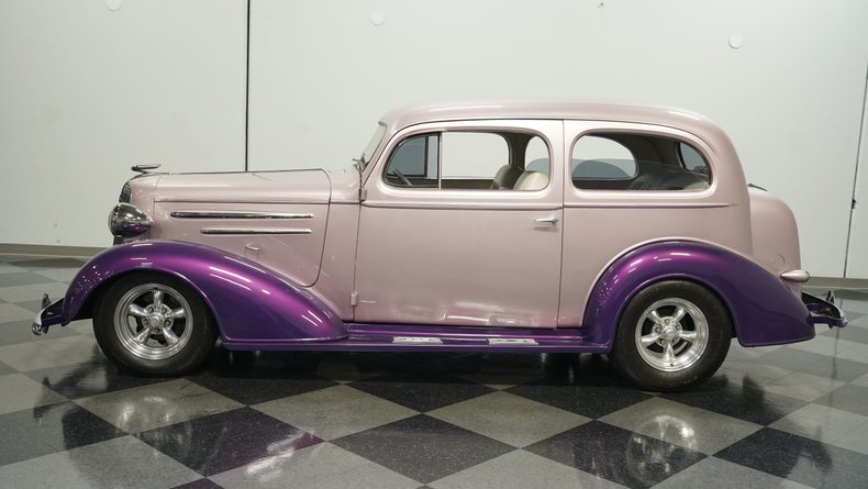 Chevrolet-Master-1936-Mauve-White