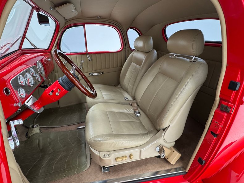 Chevrolet-Master-1936-Viper-Red-Tan-28