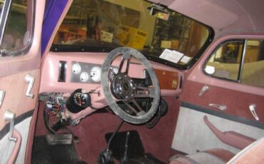 Chevrolet-Master-deluxe-1939-Purple-10