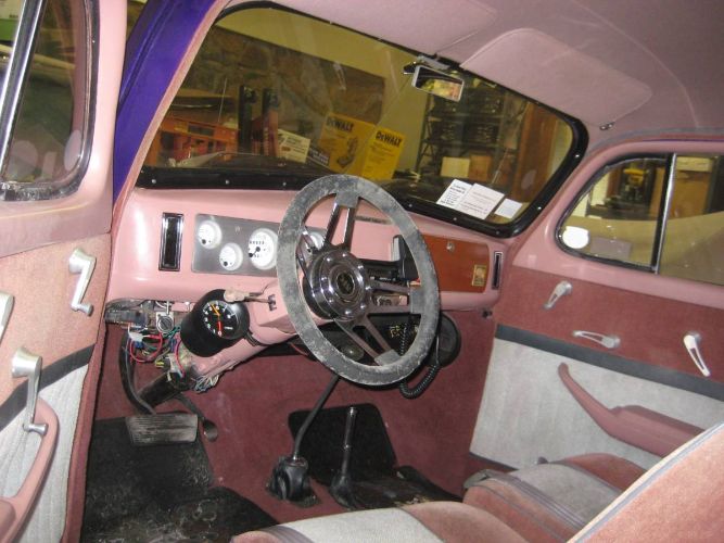 Chevrolet-Master-deluxe-1939-Purple-10