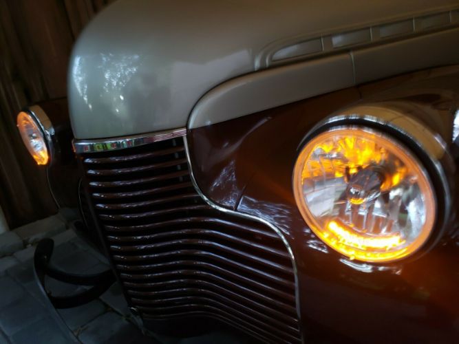 Chevrolet-Master-deluxe-1940-ChampagneBrown-Tan-15
