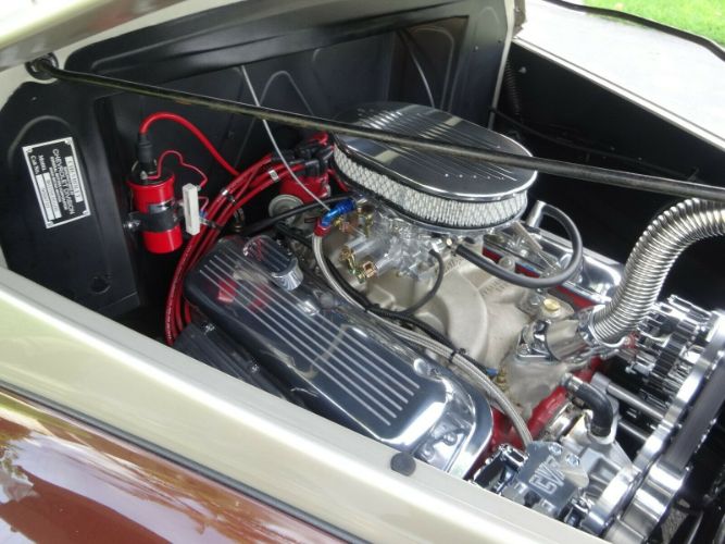 Chevrolet-Master-deluxe-1940-ChampagneBrown-Tan-18