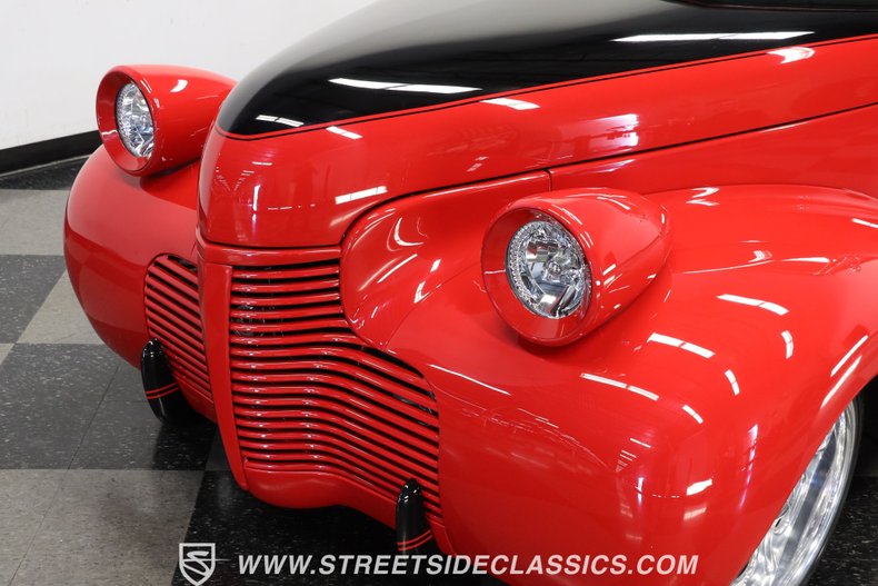 Chevrolet-Master-deluxe-1940-Red-Black-ampamp-Red-17