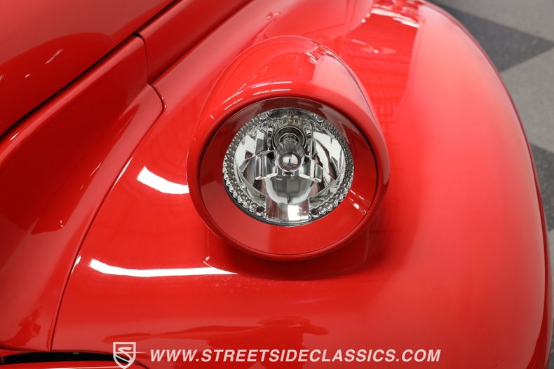 Chevrolet-Master-deluxe-1940-Red-Black-ampamp-Red-18