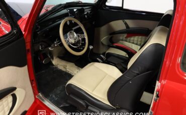 Chevrolet-Master-deluxe-1940-Red-Black-ampamp-Red-2