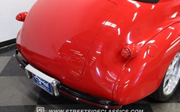 Chevrolet-Master-deluxe-1940-Red-Black-ampamp-Red-23