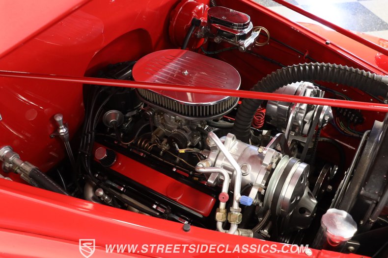 Chevrolet-Master-deluxe-1940-Red-Black-ampamp-Red-29