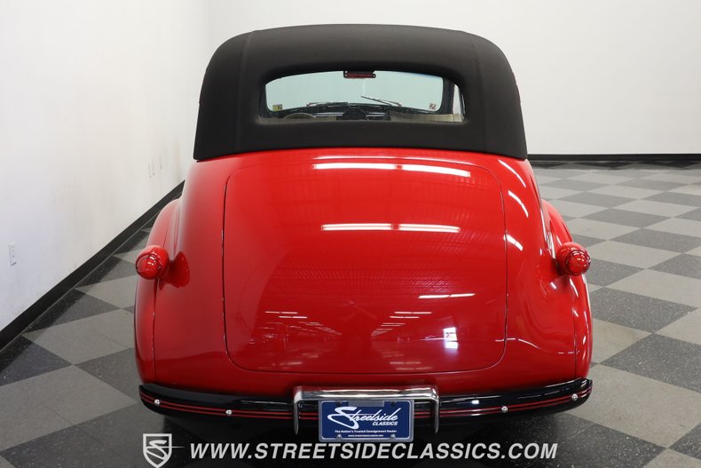 Chevrolet-Master-deluxe-1940-Red-Black-ampamp-Red-6