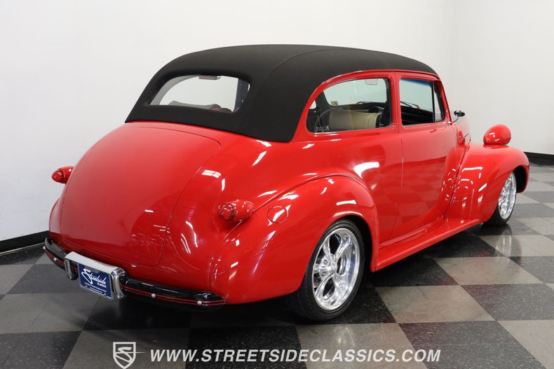 Chevrolet-Master-deluxe-1940-Red-Black-ampamp-Red-7